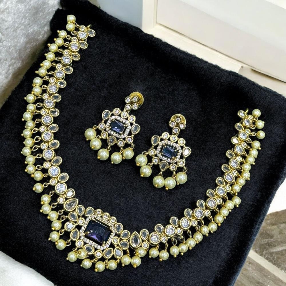 Sona Covering Shadi Glam Crystal And Pearl Urban Royal Necklace Set