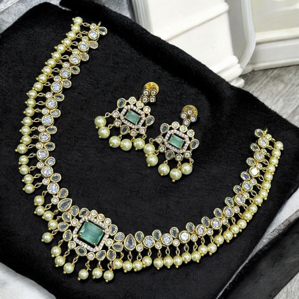 Sona Covering Shadi Glam Crystal And Pearl Urban Royal Necklace Set