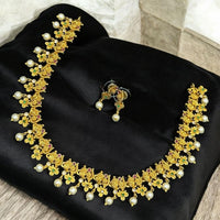 Sona Covering Gold Plated Kundan Stone And Pearl Necklace Set