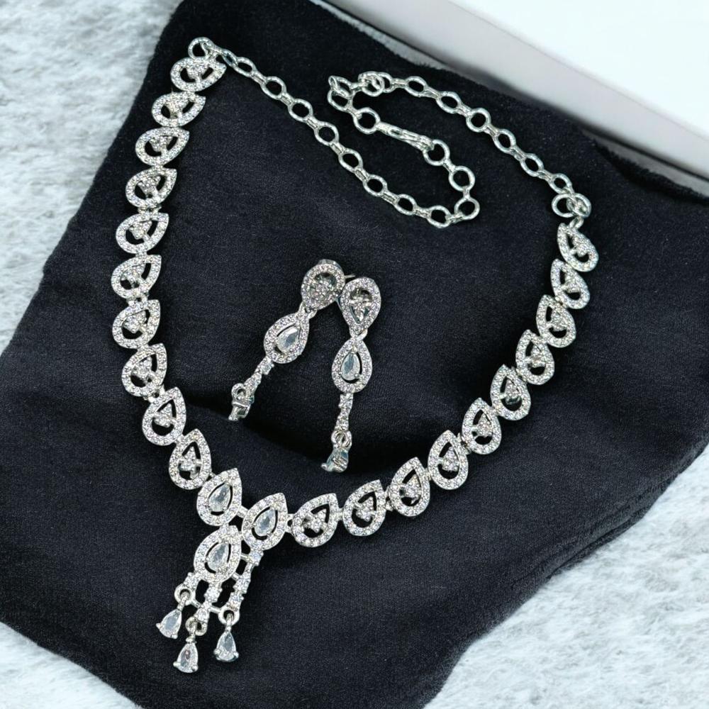 Sona Covering Trendy Austrian Stone Set for Daily & Party Wear