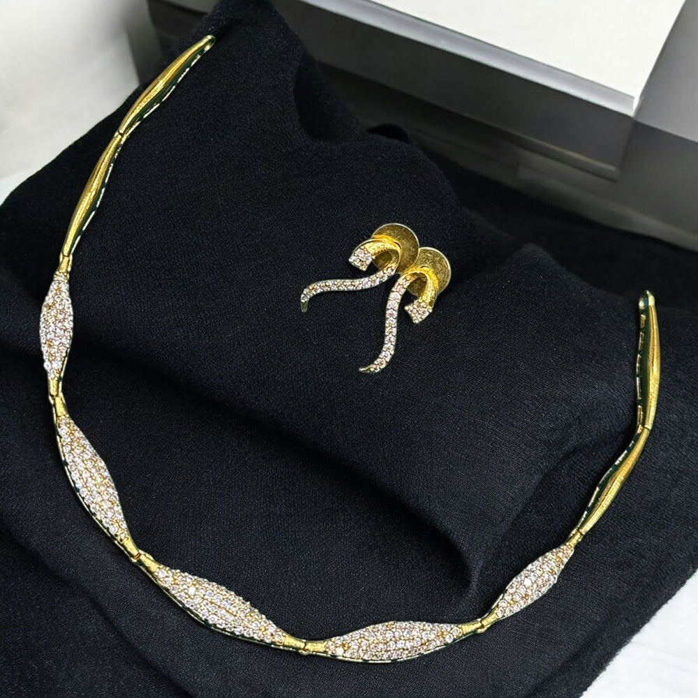 Sona Covering Luxury Twisted Wave Necklace and Earrings Set