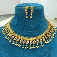 Sona Covering Royal Elegance Pota Stone with Pearl Necklace Set