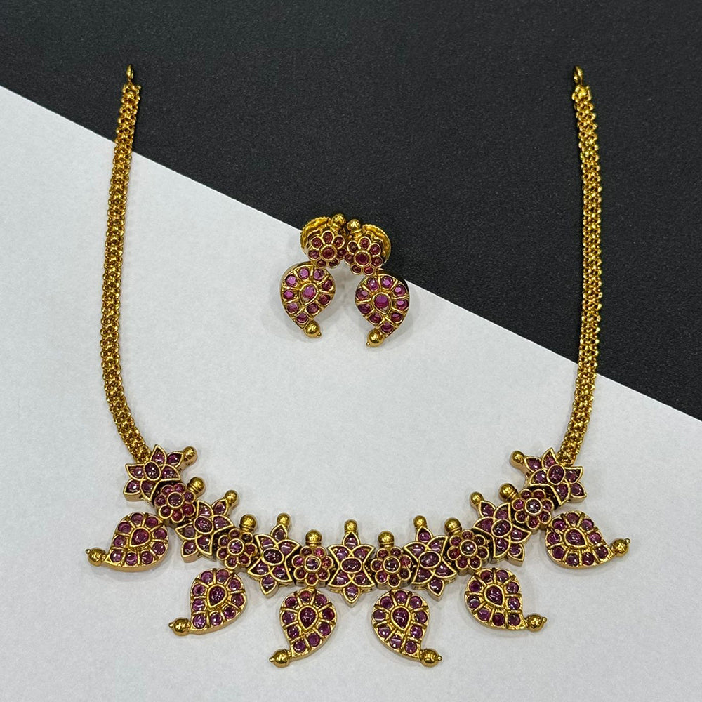Sona Covering Glamorous Glow Pota Stone Necklace Set