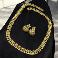 Sona Covering Heritage South Indian Long Necklace Set