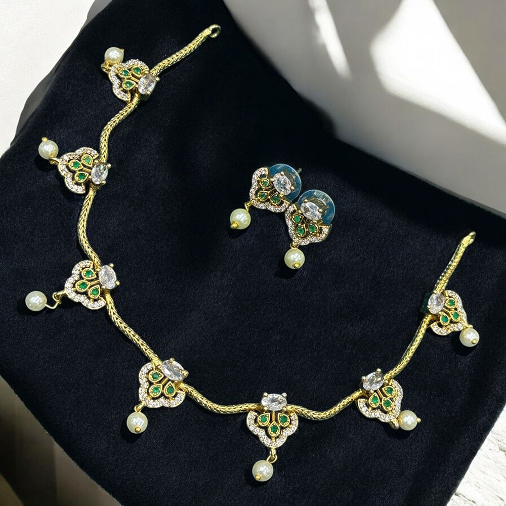 Sona Covering Glimmer Grace Elegant Crytsal Stone And Pearl Necklace Set
