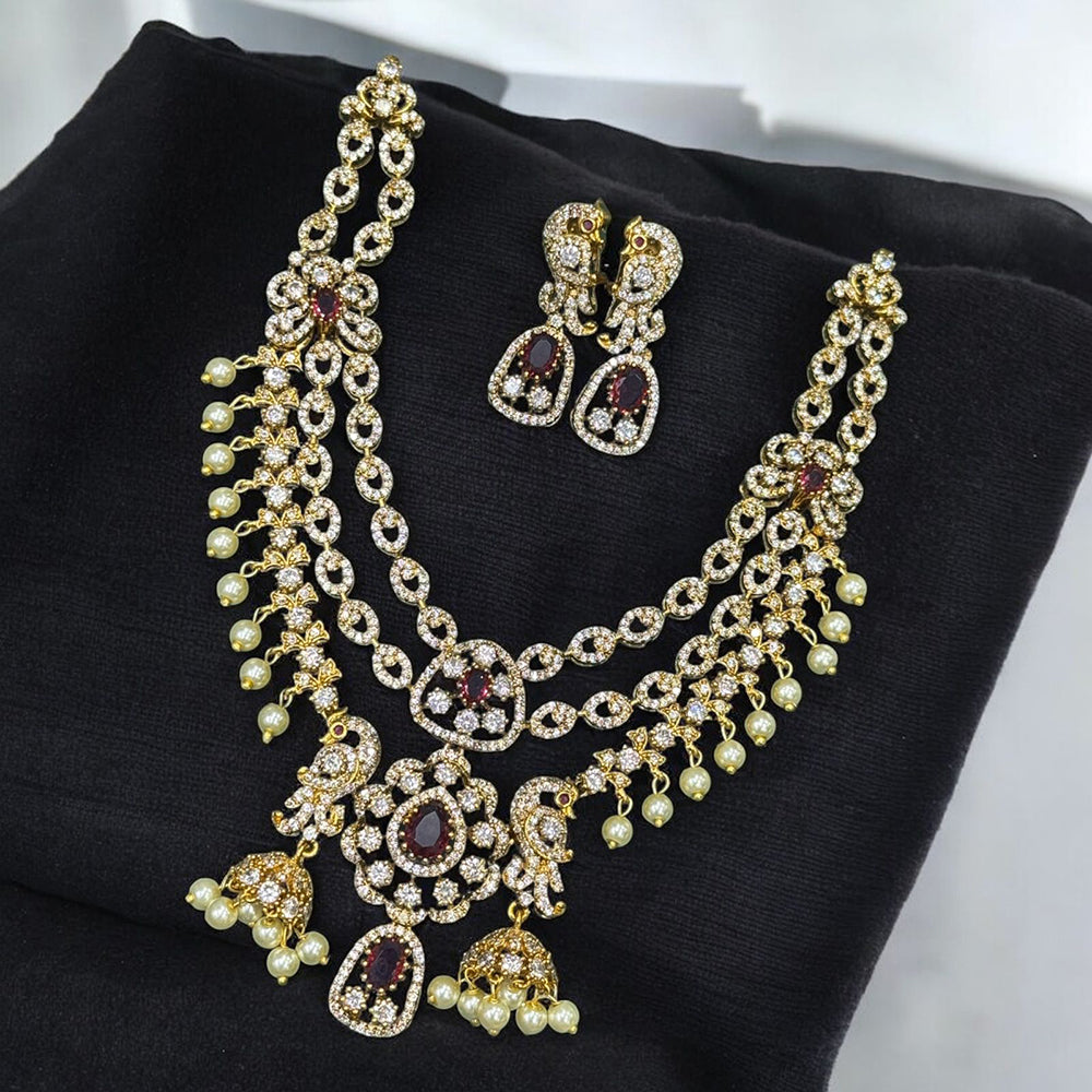 Sona Covering Glimmer Grace Elegant Crytsal Stone And Pearl Necklace Set