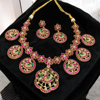 Sona Covering Glamorous Pota Stone Necklace Set