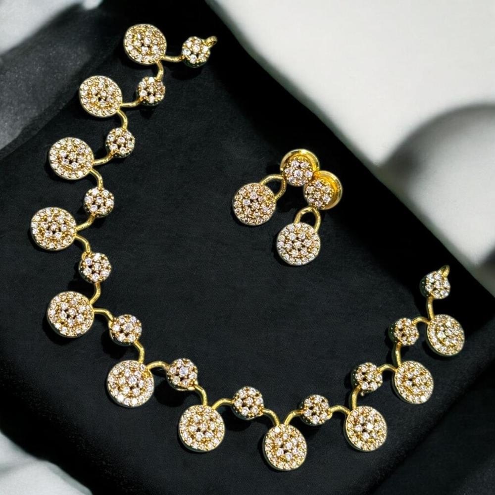 Sona Covering Elegant Austrian Stone Fashion Jewellery Necklace Set