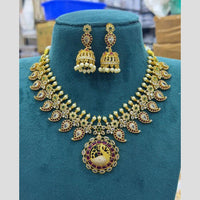 Sona Covering Delicate Pota Stone And Pearl Necklace Set