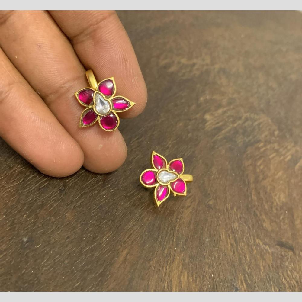 Sona Covering Gorgeous Pota Stone Party Wear Studs Earrings