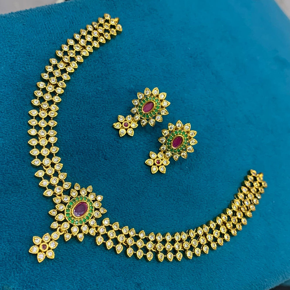 Sona Covering Sparkling Austrian Stone And Pota Stone Pearl Elegant Necklace Set