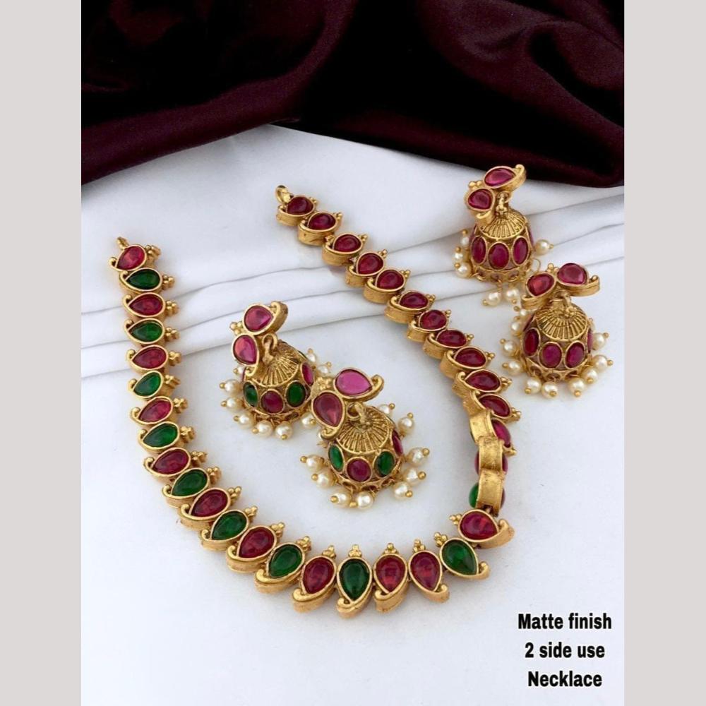 Sona Covering Delicate Pota Stone And Pearl Necklace Set
