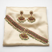 Sona Covering Delicate Pota Stone And Beads Choker Necklace Set