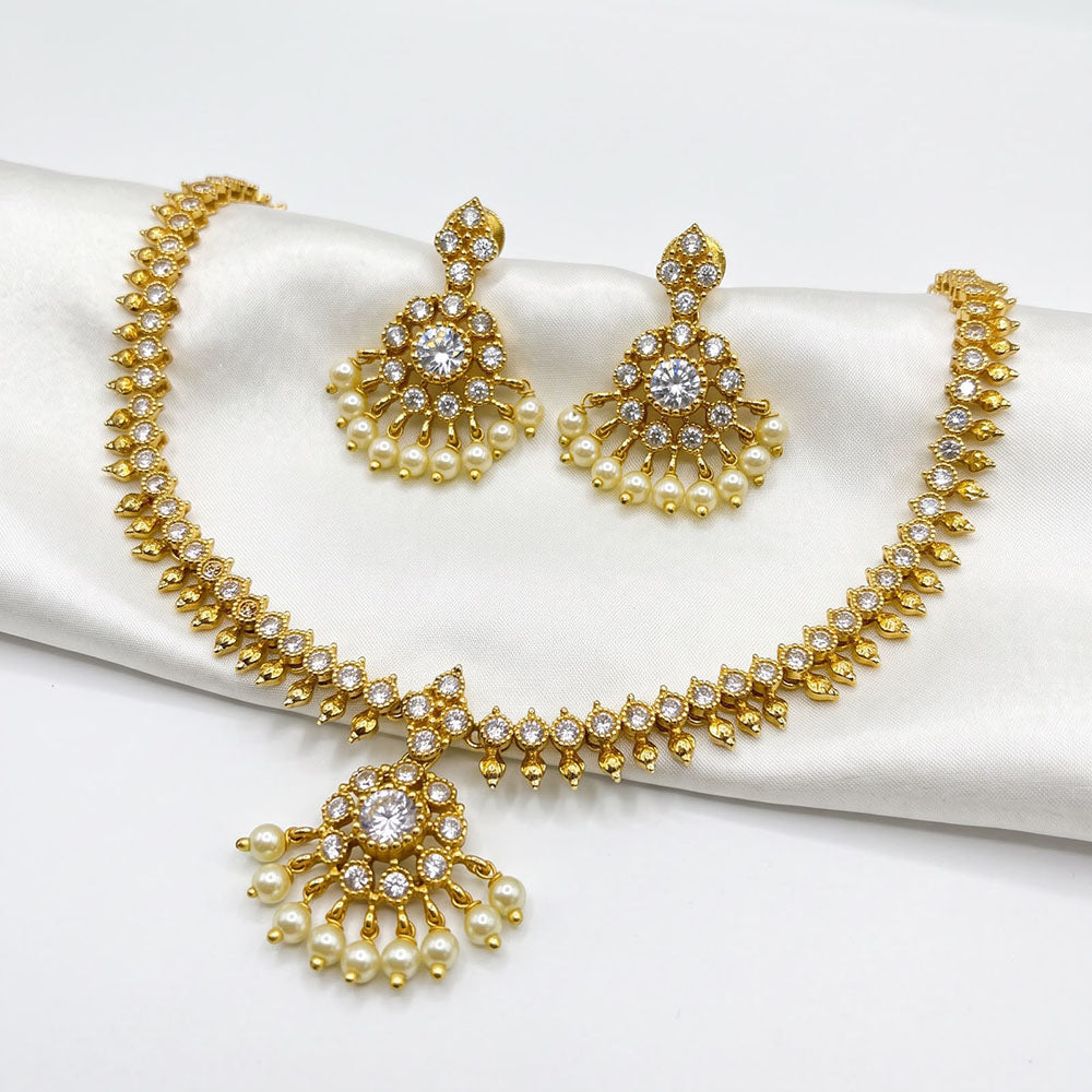 Sona Covering Elegant Austrian Stone And Pearl Necklace Set