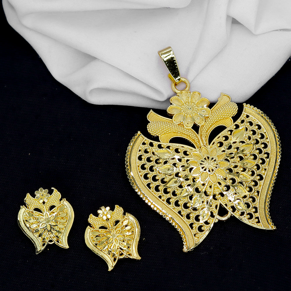 Mahavir Gold Plated Pendant Set