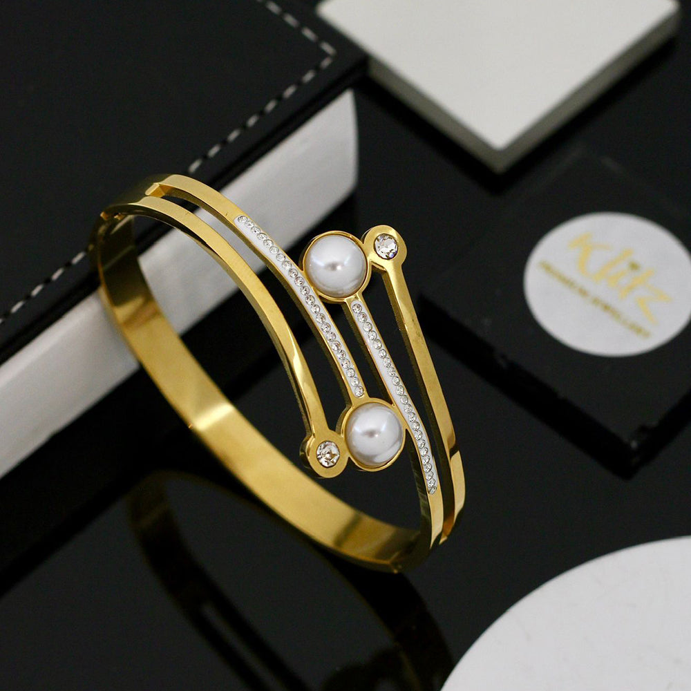 Klitz Classic Austrian Stone Bracelet for Daily Wear