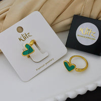 Klitz Minimalist Glossy Gold Heart Shape Statement Ring