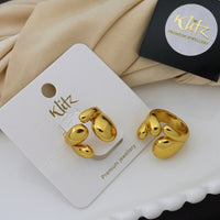 Klitz Minimalist Glossy Gold Statement Ring