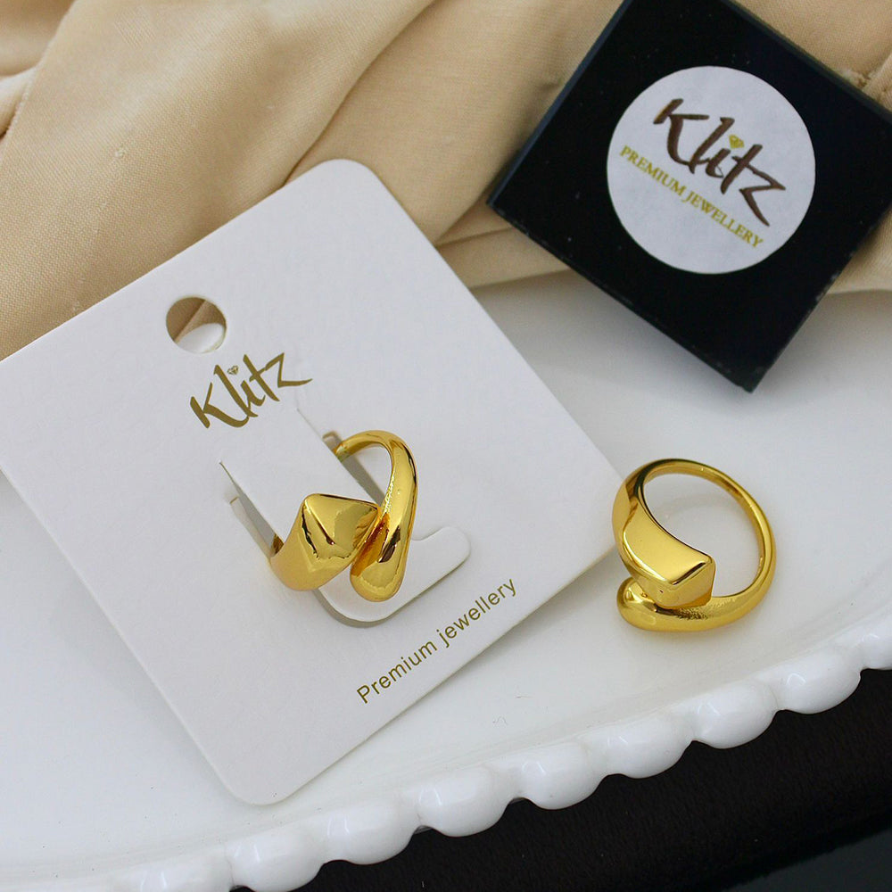 Klitz Minimalist Glossy Gold Statement Ring