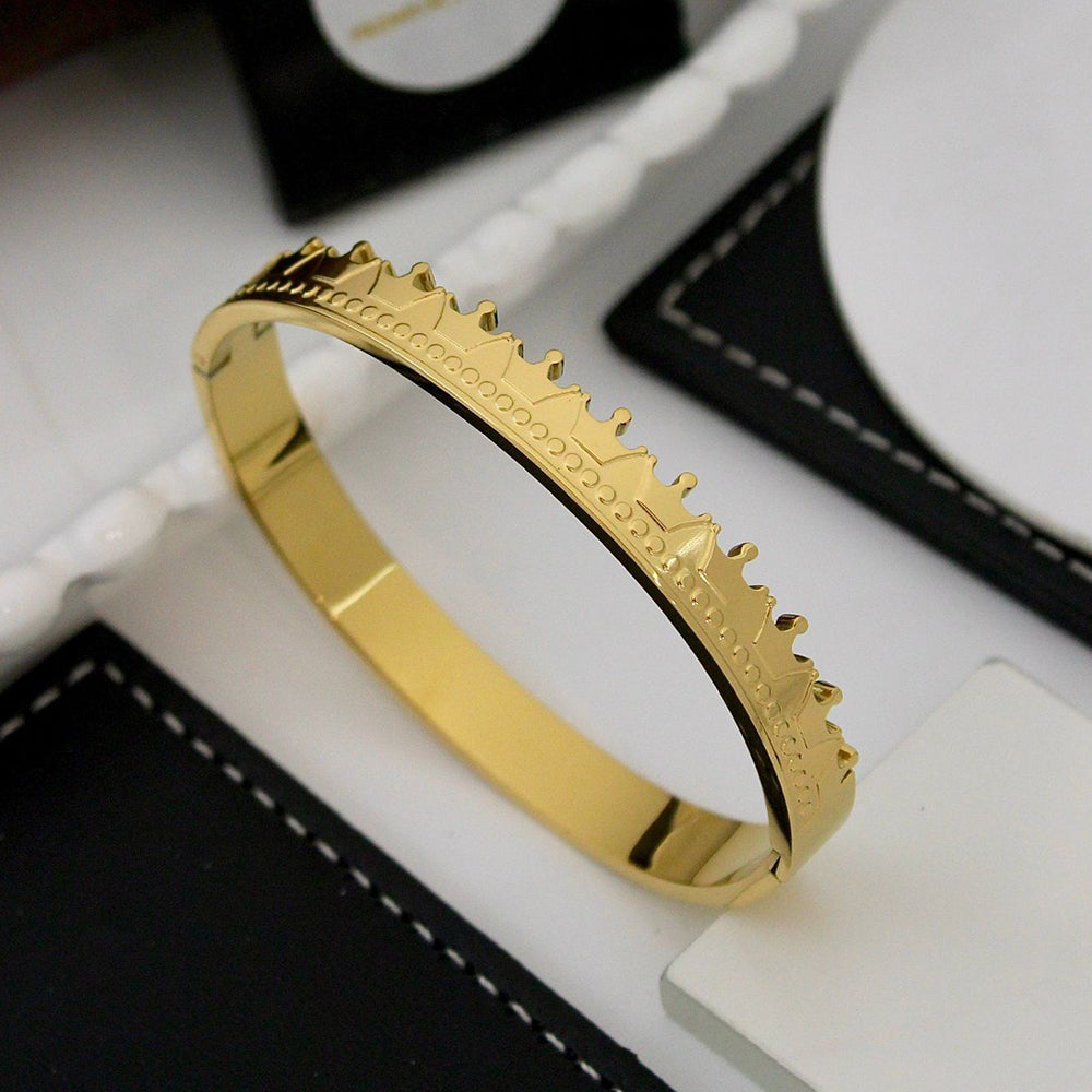 Klitz Sleek Polished Finish Designer Openable Bracelet