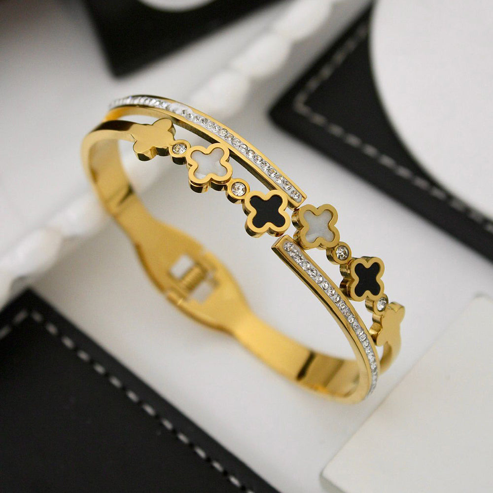 Klitz Elegant Austrian Stone Floral Openable Bracelet