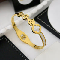 Klitz Elegant Floral Openable Bracelet