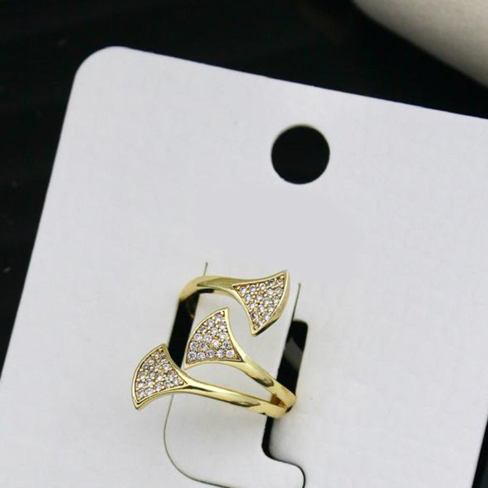 Klitz Sparkling Austrian Stone Cocktail Ring