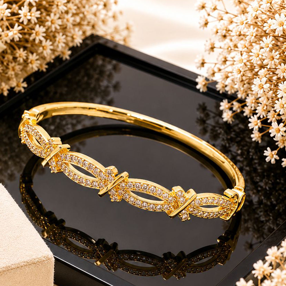 Klitz Gold Plated  Austrian Stone Openable Kada