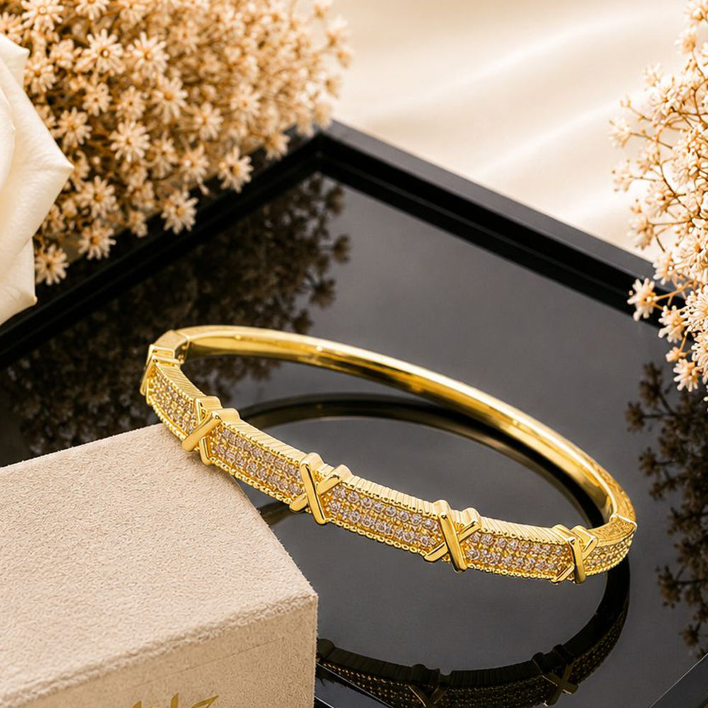Klitz Gold Plated Austrian Stone Openable Kada