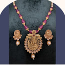 Dhirish International Graceful Pota Kundan And Pearl Necklace Set