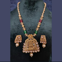 Dhirish International Elegant Pota Stone Designer Necklace Set