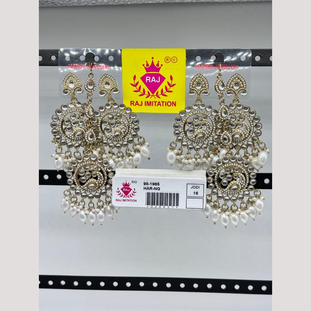 Raj Imitation Kundan Dangler Earrings With Mangtikka