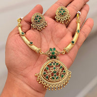 Tanish Art Jewellery Grand Pota Stone And Pearl Necklace Set