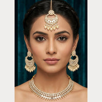 ZF Collection Elegant Mirror Pearl And Beads Necklace Set