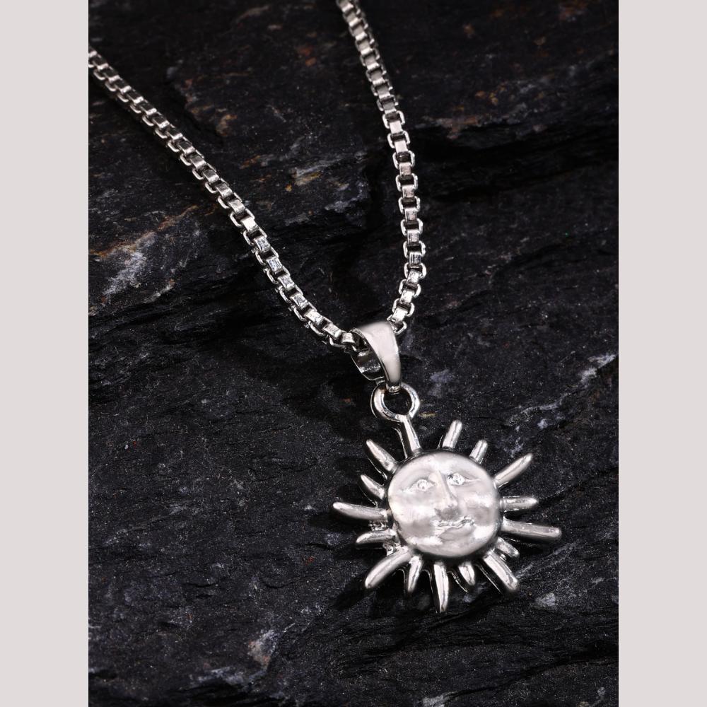 Viraasi Men's Classic Chain Pendant