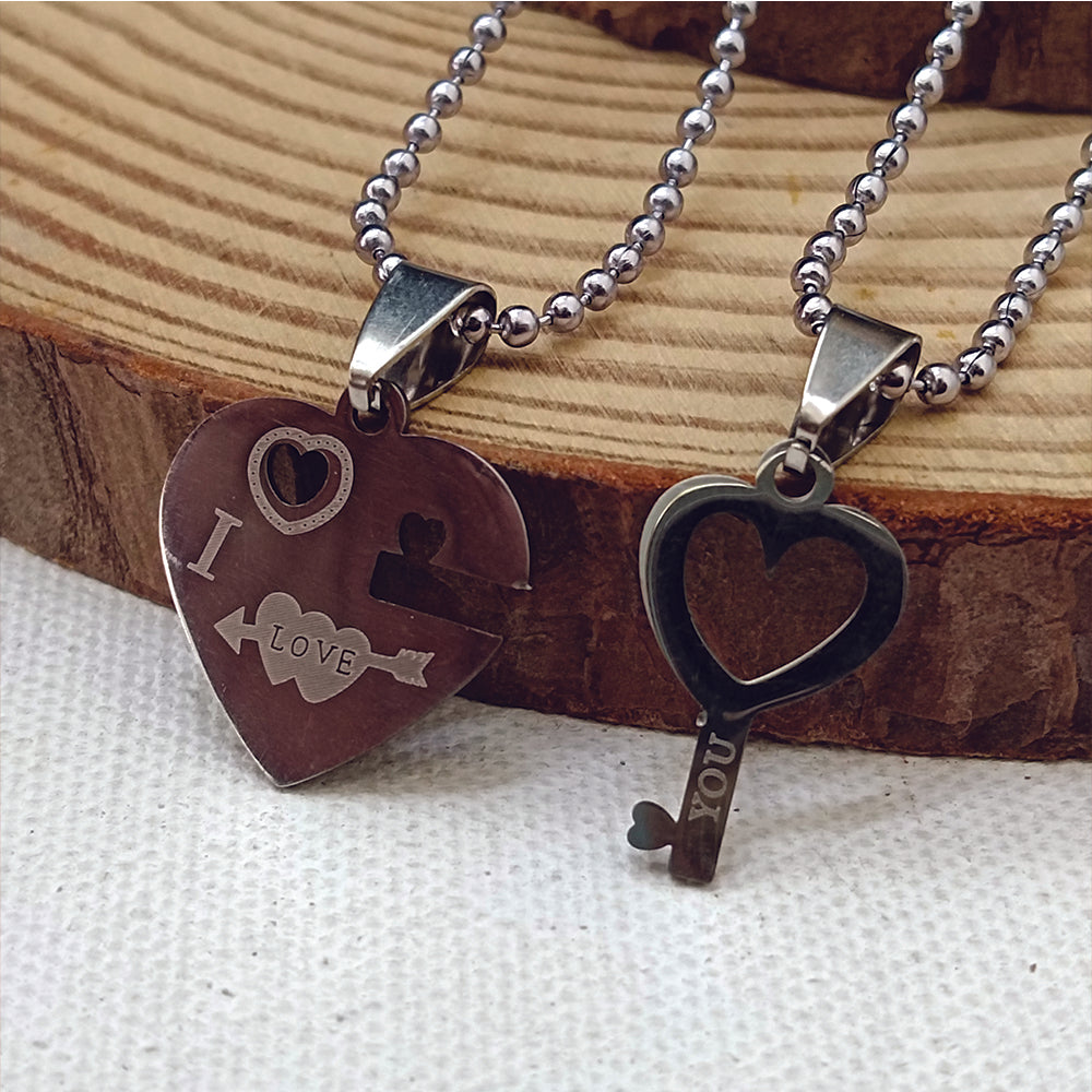 Urthn Love Key Heart Shape Chain Pendant- 1404876 (Pack Of 6)