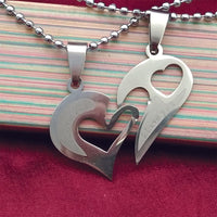 Urthn Heart Shape " I LOVE YOU " Chain Pendant- 1404877 (Pack Of 6)