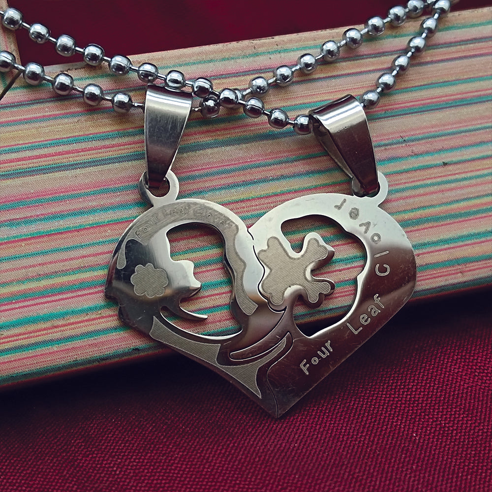 Urthn Heart Four Leaf Love Chain Pendant- 1404886 (Pack Of 6)