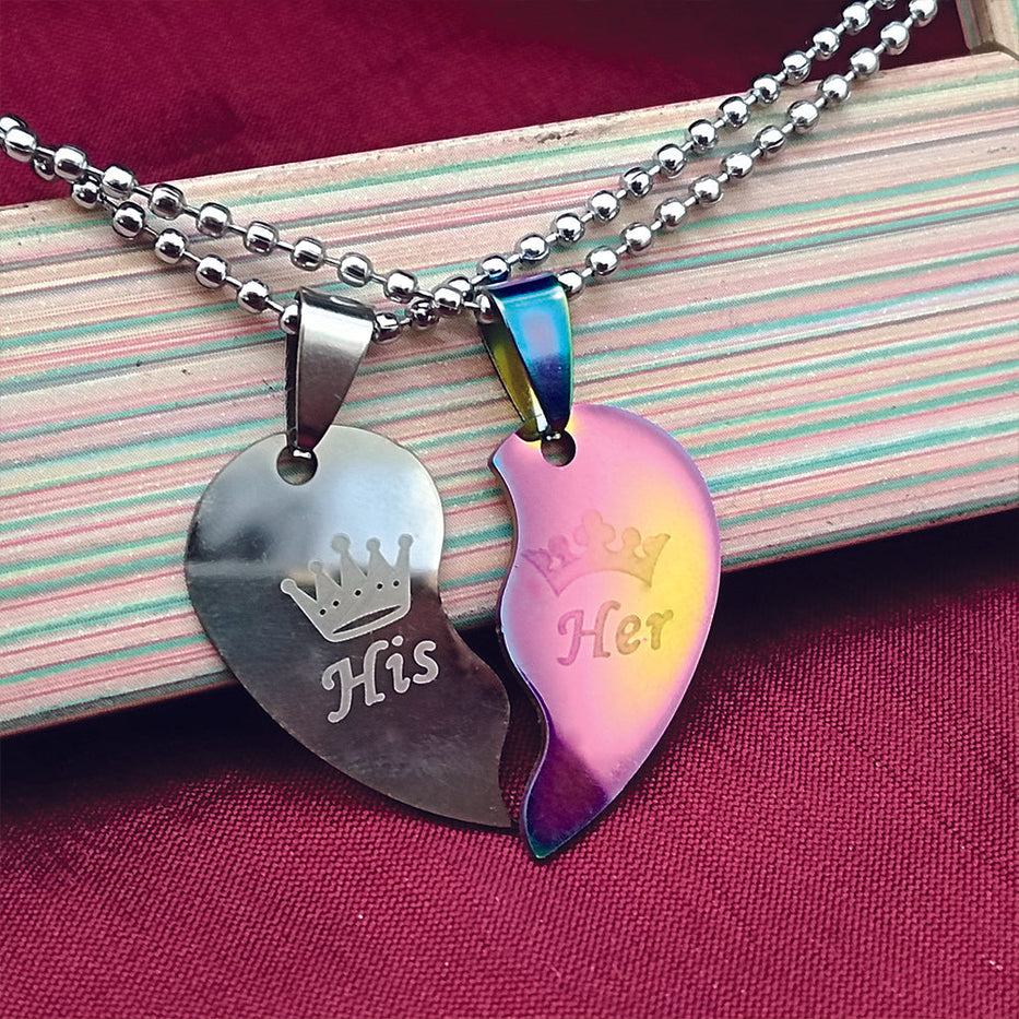 Urthn Heart Shape " HIS HER" Couple Chain Pendant- 1404894 (Pack Of 6)