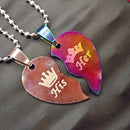 Urthn Heart Shape " HIS HER" Couple Chain Pendant- 1404894 (Pack Of 6)
