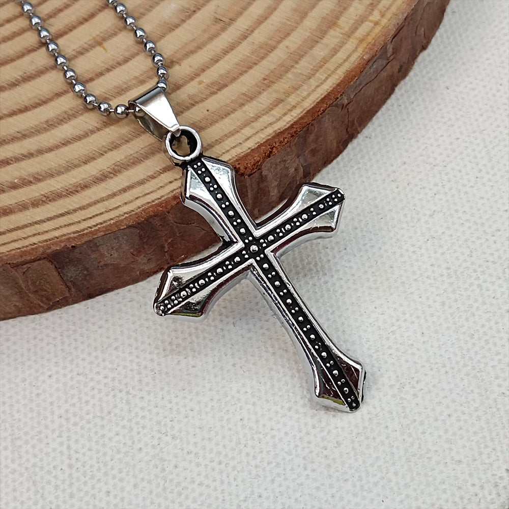 Urthn Cross Necklace for Men