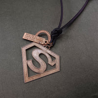 Urthn Superhero Superman Thread Pendent For Men -1405231
