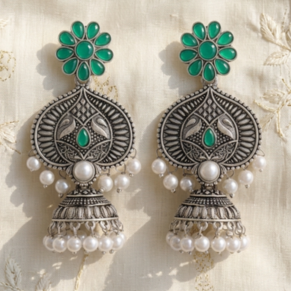 Wearhouse Fashion Oxidised Plated Pota Stone And Pearl Jhumki Earrings
