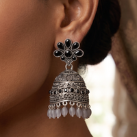 Wearhouse Fashion Oxidised Plated Pota Stone And Pearl Jhumki Earrings