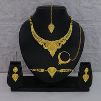 Mahavir Traditional Gold Forming Look Combo Set 