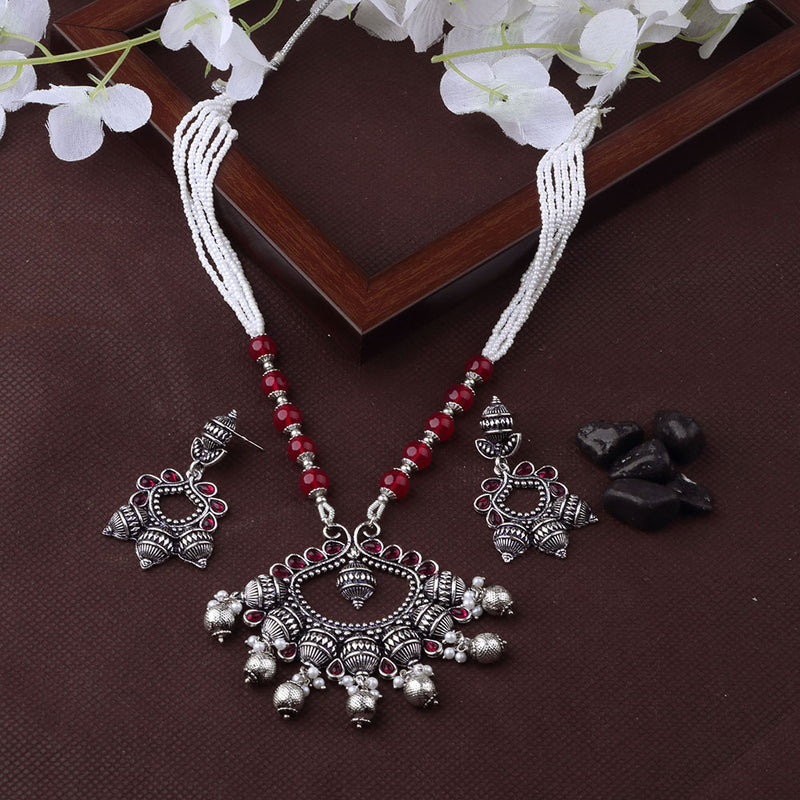 Wearhouse Fashion Oxidised Plated Pota Stone And Pearl Necklace Set