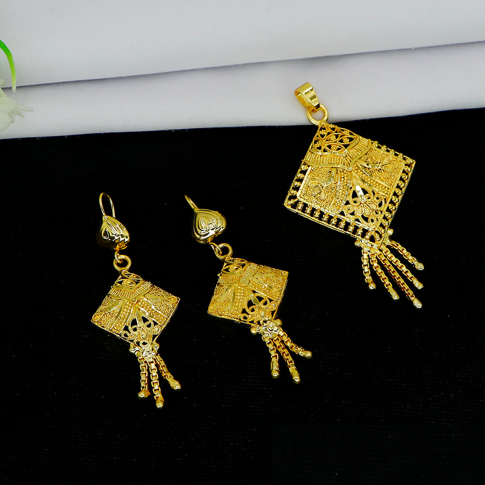 Mahavir Gold Plated Pendant Set