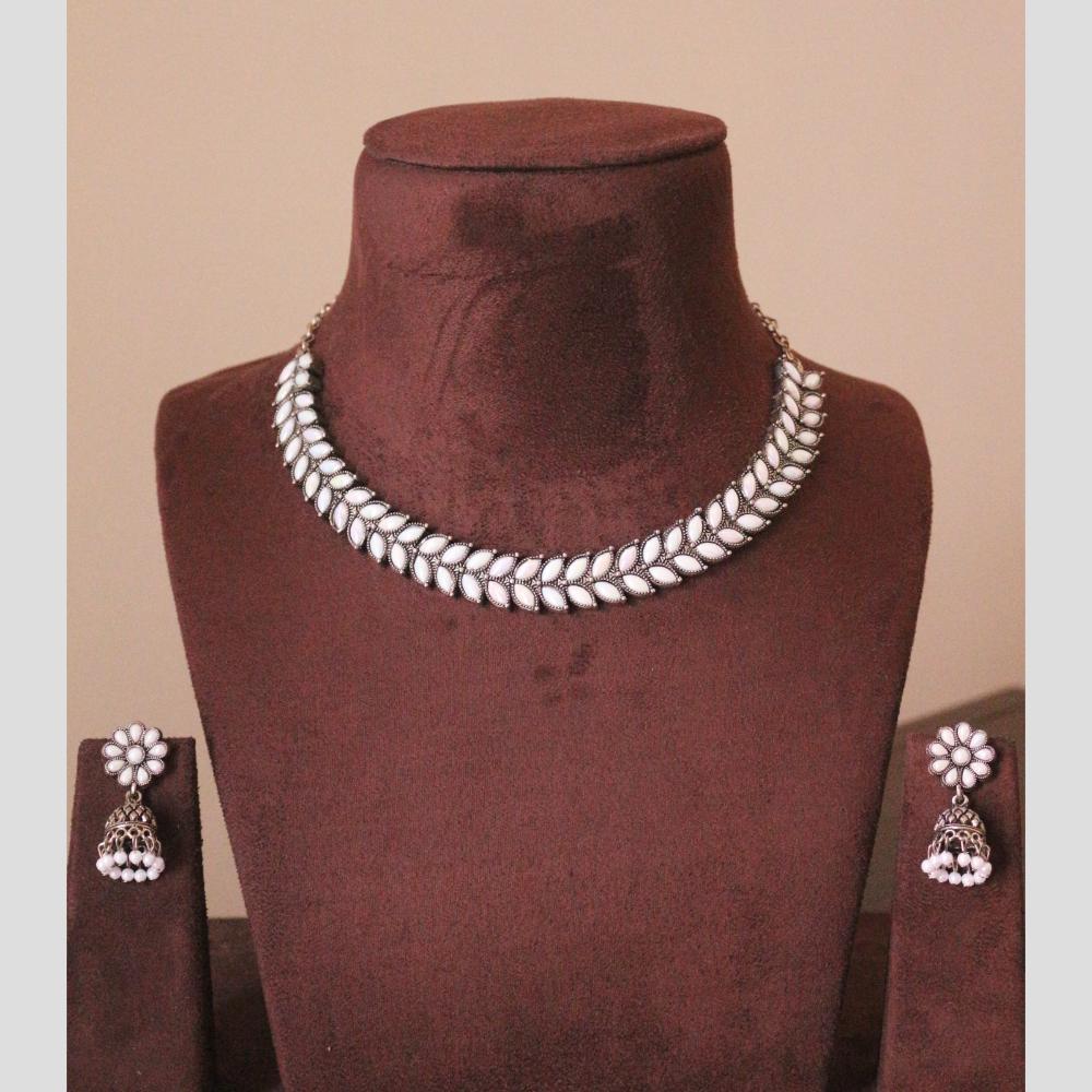 H K Fashion Ethnic Oxidised Sparkling Stones And Pearls Necklace Set