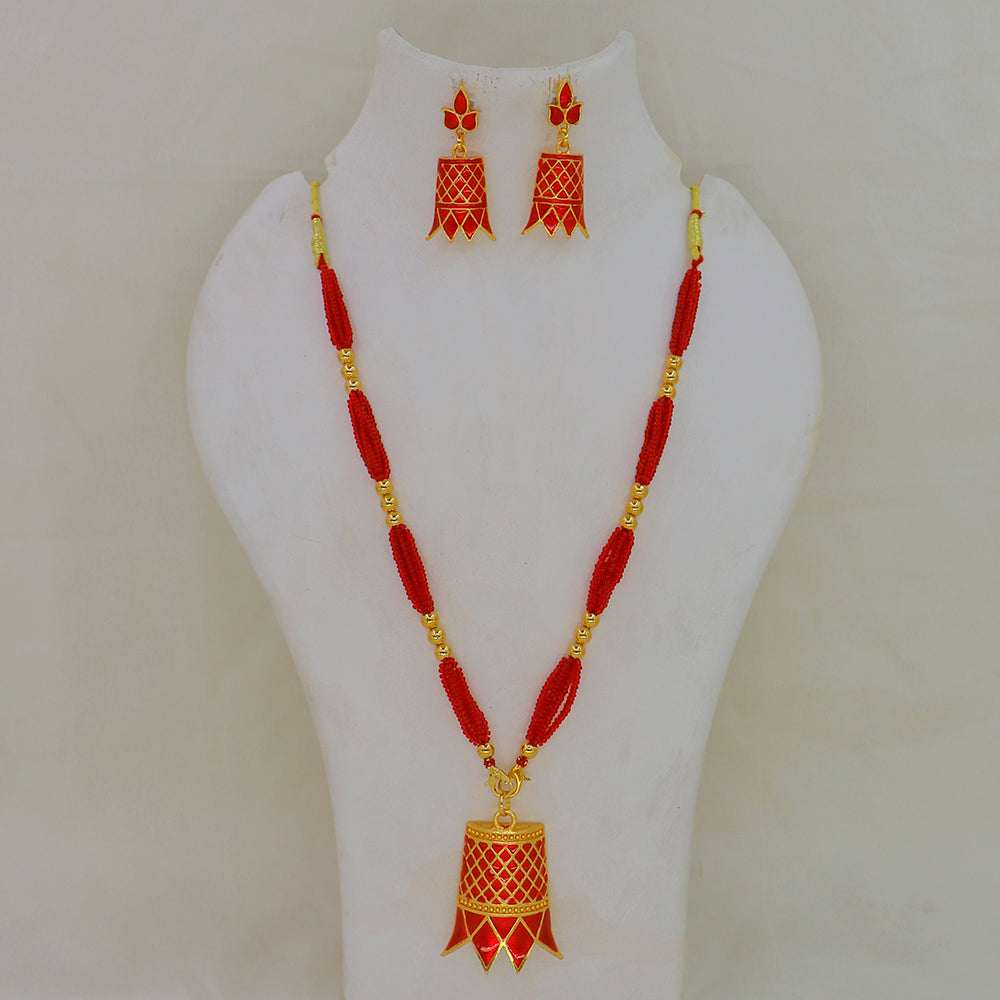 Mahavir Dye Meenakari And Pearl Chain Pendant Set