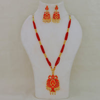 Mahavir Dye Meenakari And Pearl Chain Pendant Set 